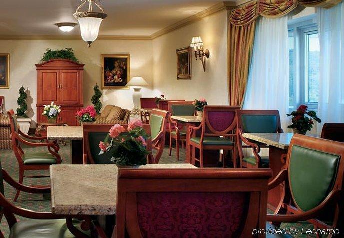 Marriott Melville Long Island Eksteriør bilde
