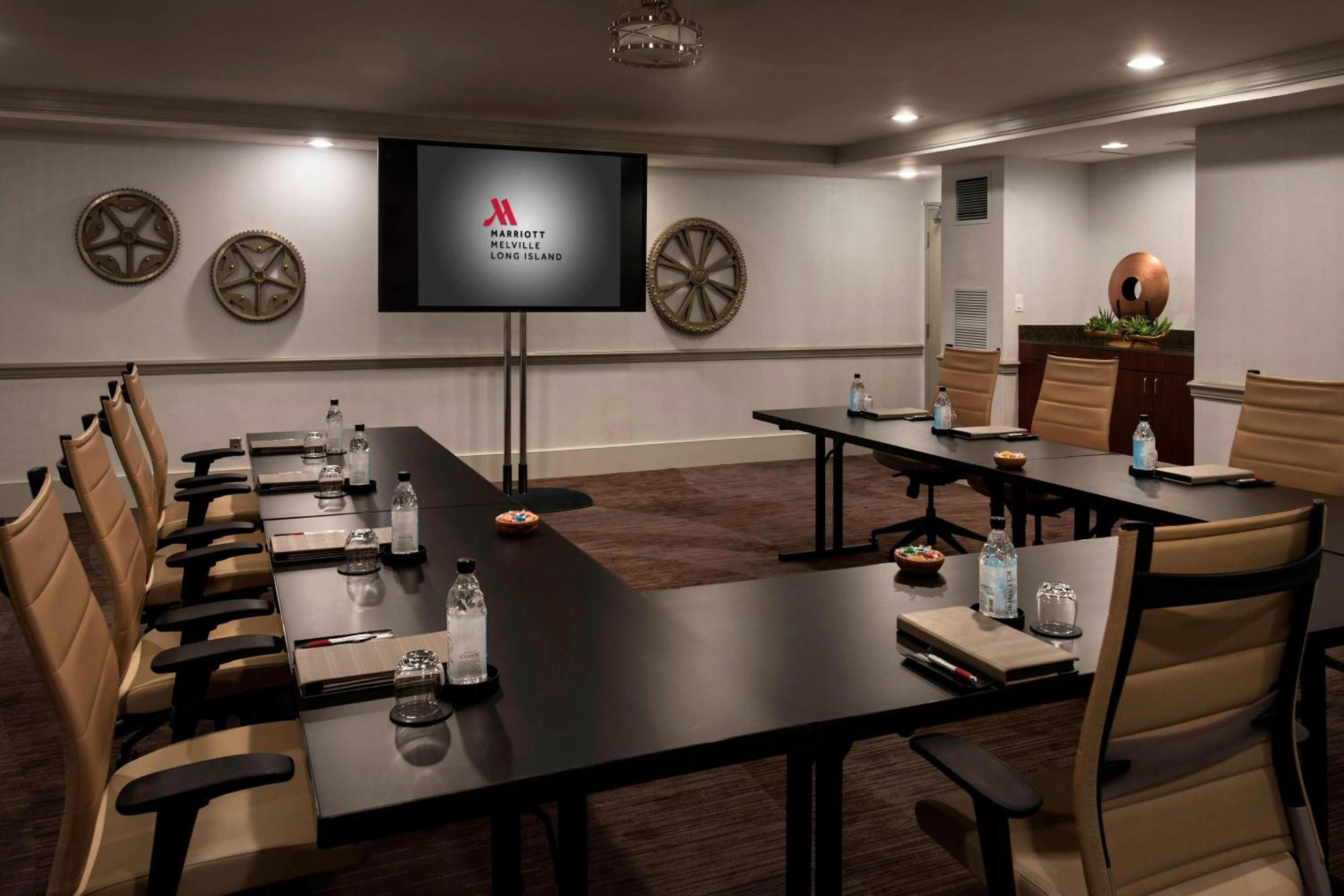 Marriott Melville Long Island Eksteriør bilde