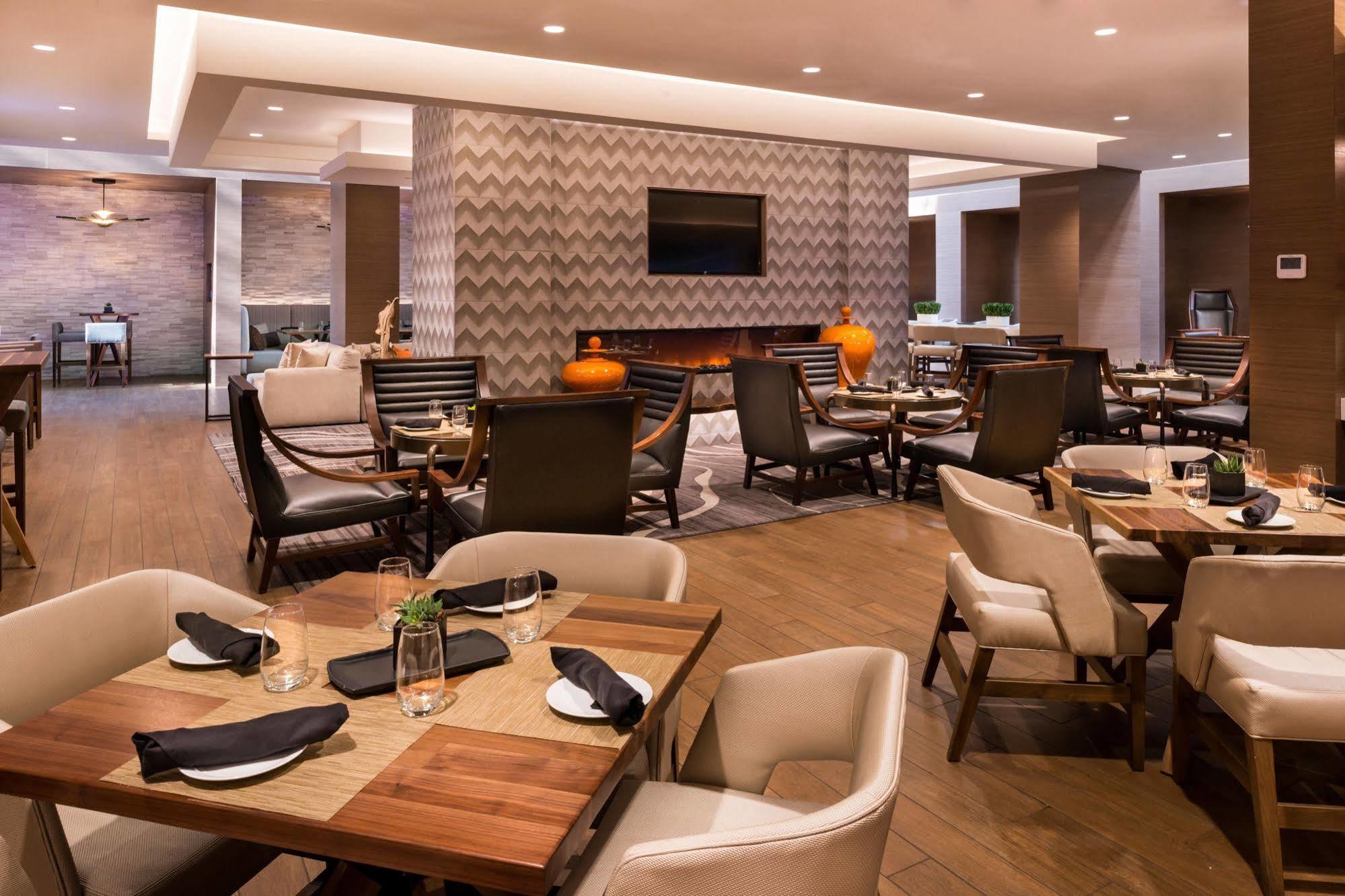 Marriott Melville Long Island Eksteriør bilde